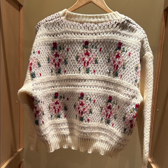 Floral Knit Cream Sweater - Picture 3 of 3